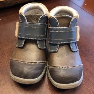 See Kai Run toddler boys Size 10 shoes